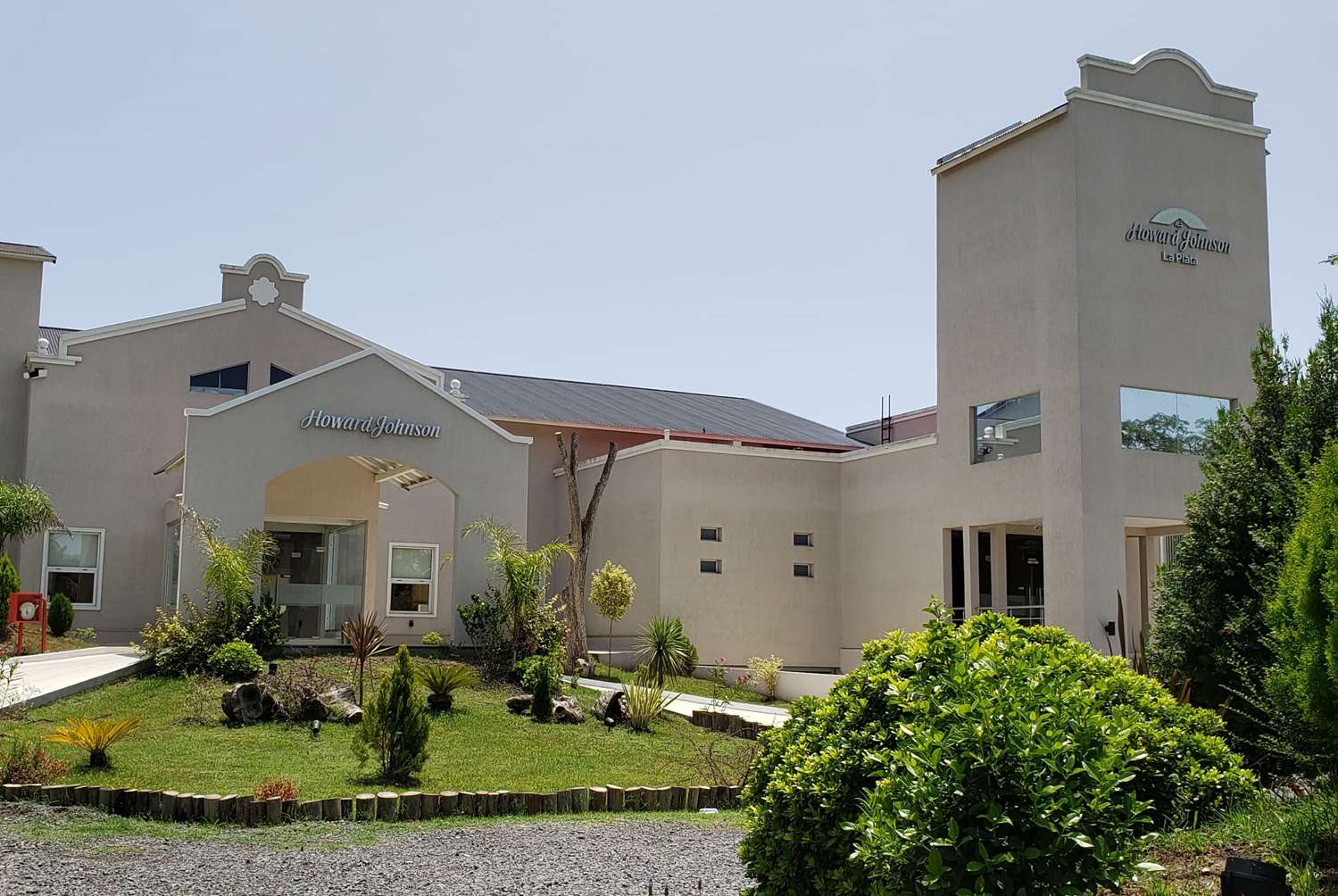 Howard Johnson By Wyndham La Plata 28/28