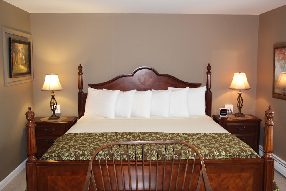 The Vermont Inn 25/50