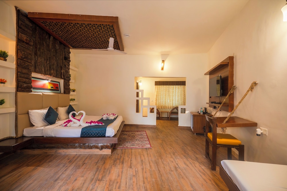 LA PERLE RIVER RESORTS 14/50