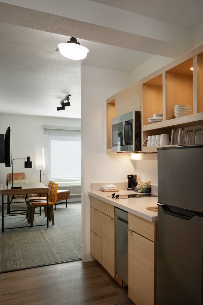TownePlace Suites by Marriott Denver North Thornton 31/39