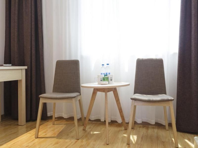 GreenTree Inn Jiangxi Yingtan Railway Station Square Business Hotel 47/58