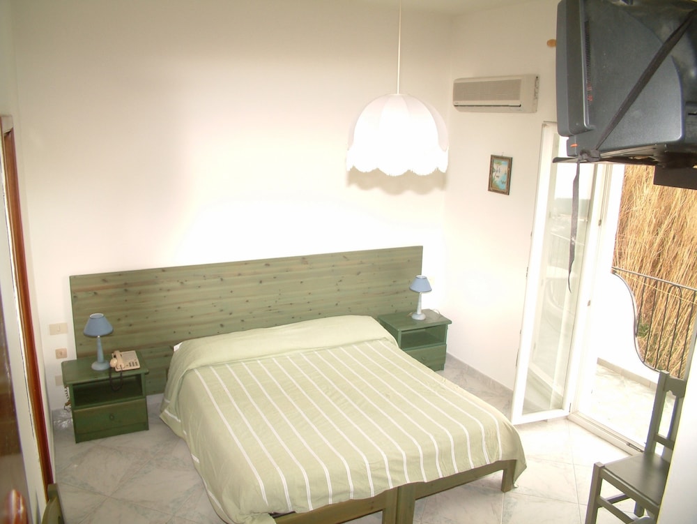 Hotel La Ginestra 14/32