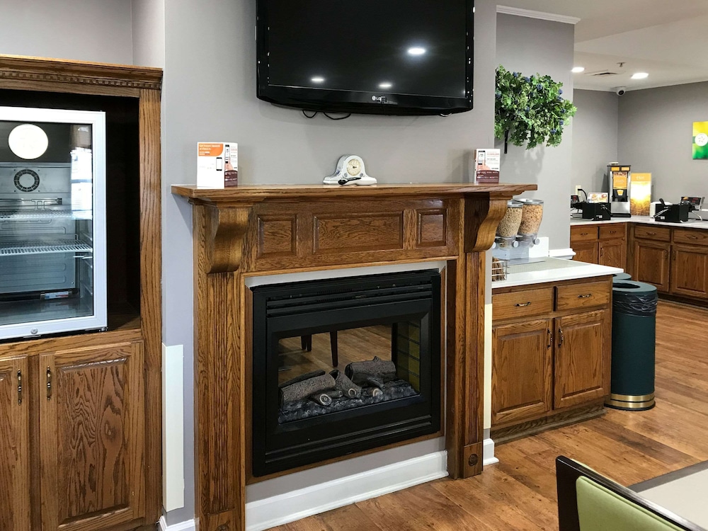 Quality Inn Richmond, KY 20/40
