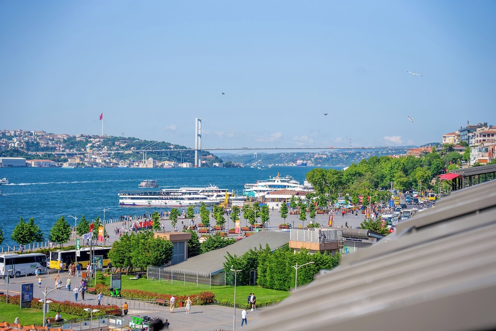 The Palm Bosphorus Hotel 31/36