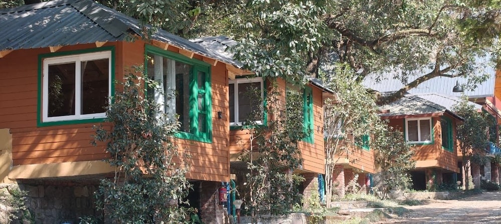 Latitude 29 By The Lake Resort 1/50