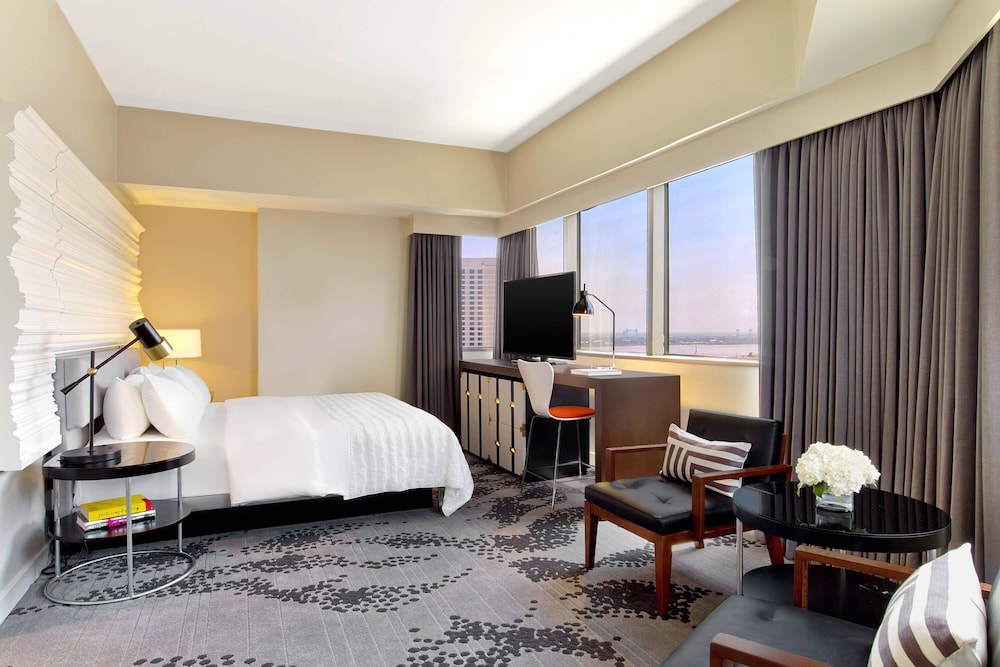 Le Meridien New Orleans 11/40