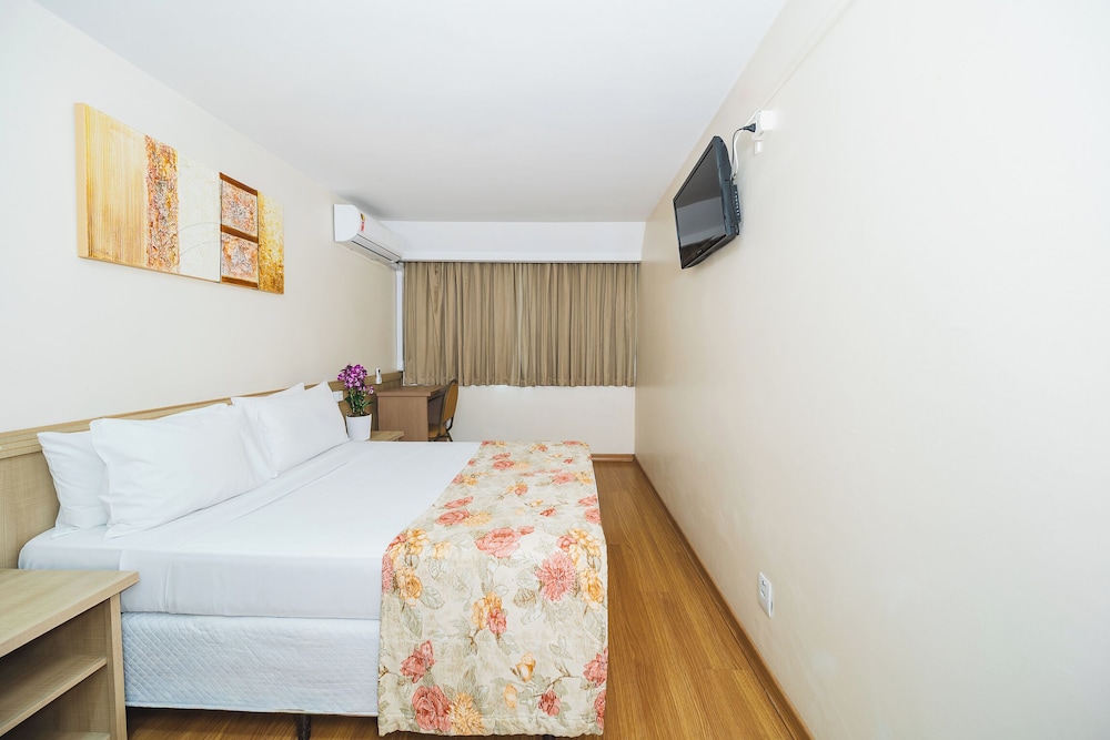 Standard Dbl Bed