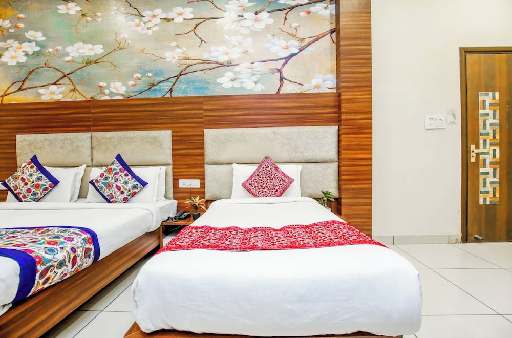 Hotel Karan Residency 14/50