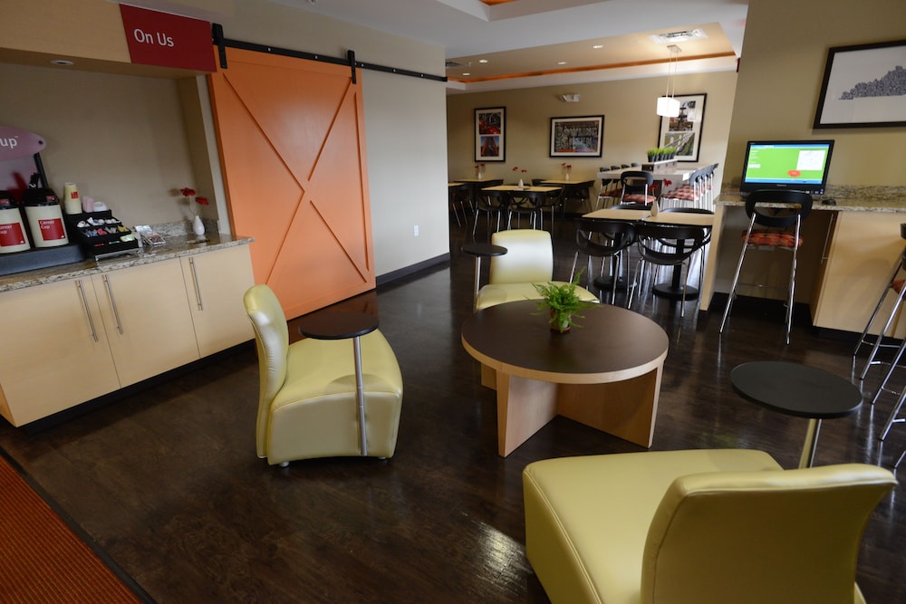 TOWNEPLACE SUITES BOWLING GREEN 39/44