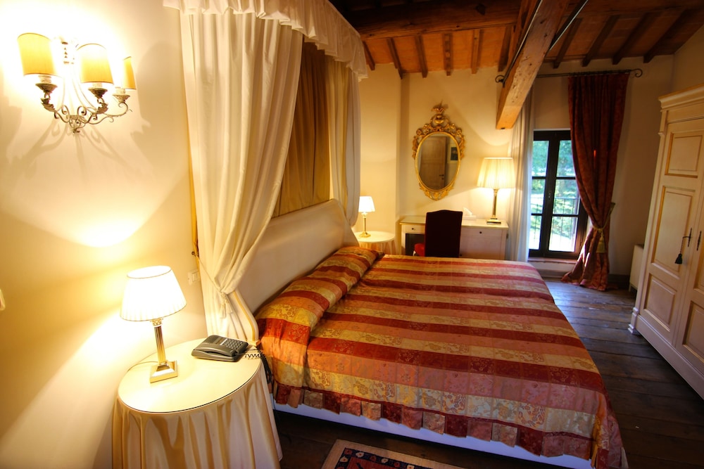 HOTEL VILLA GIONA 51/77