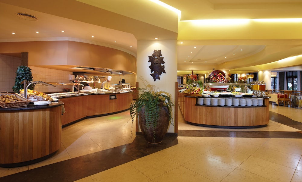 Lobby at Porto Mare, FUNCHAL