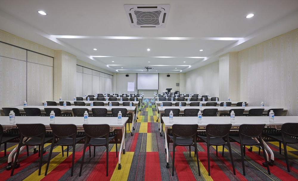 Hotel Olympic Malaysia Kuala Lumpur 44/48