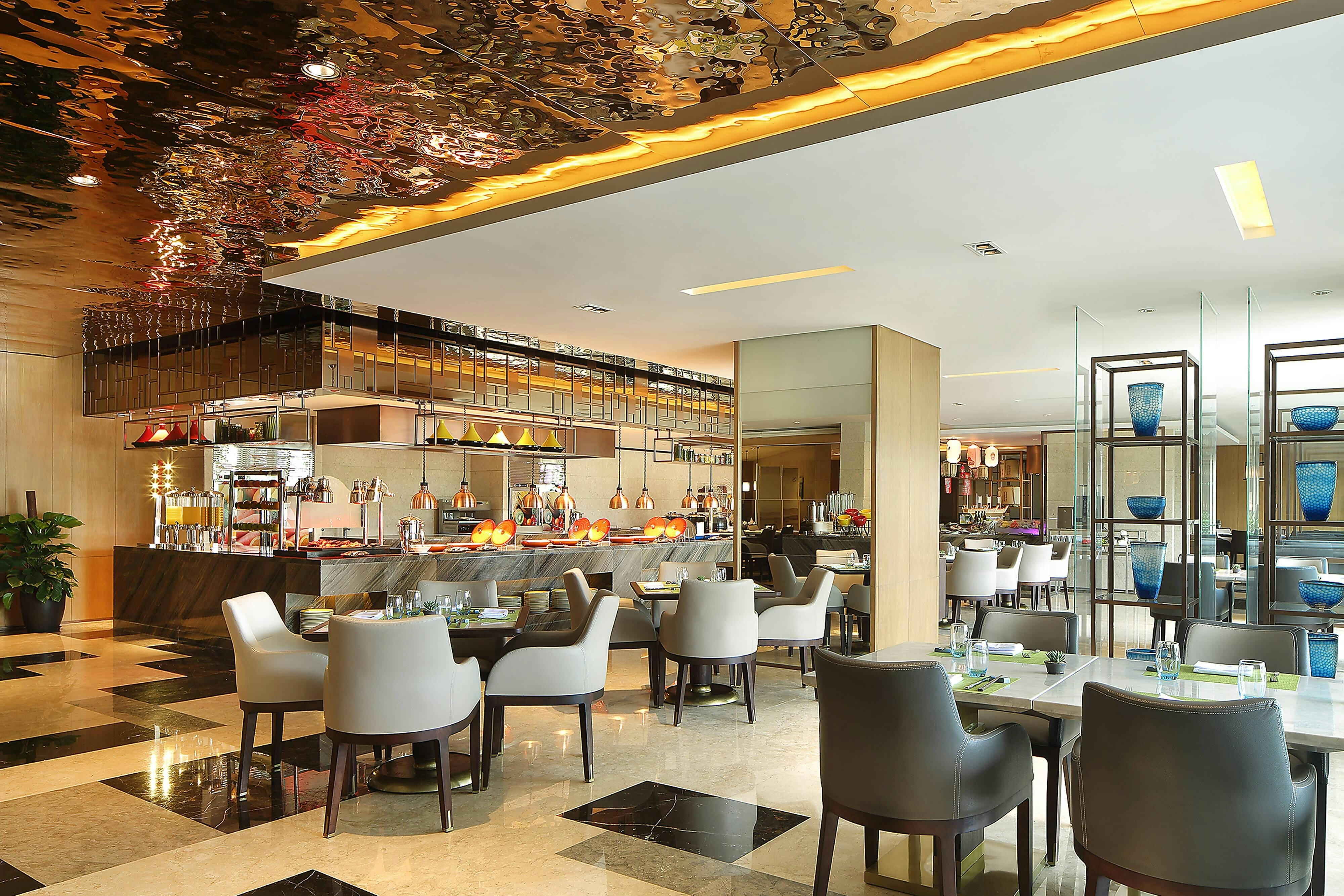 Sheraton Grand Hangzhou Binjiang Hotel 35/55