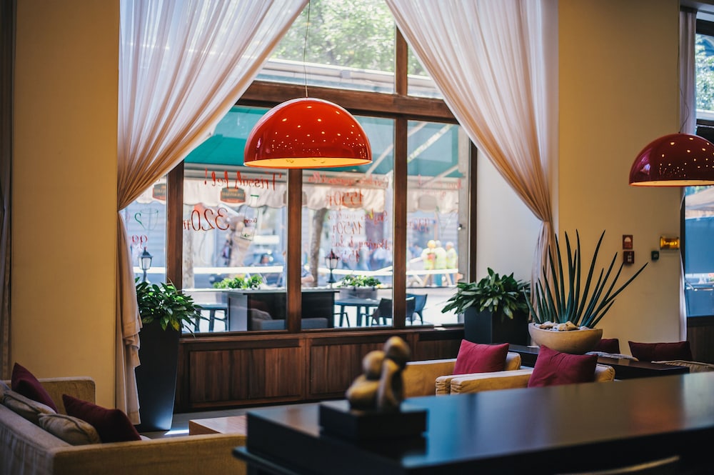 Courtyard By Marriott Budapest City Center Hotel 39/45
