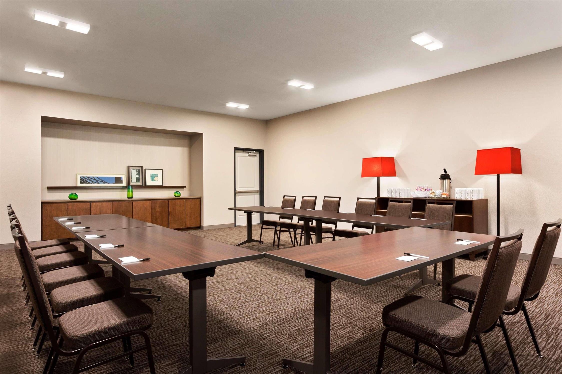 Country Inn & Suites by Radisson, New Braunfels, TX 24/27