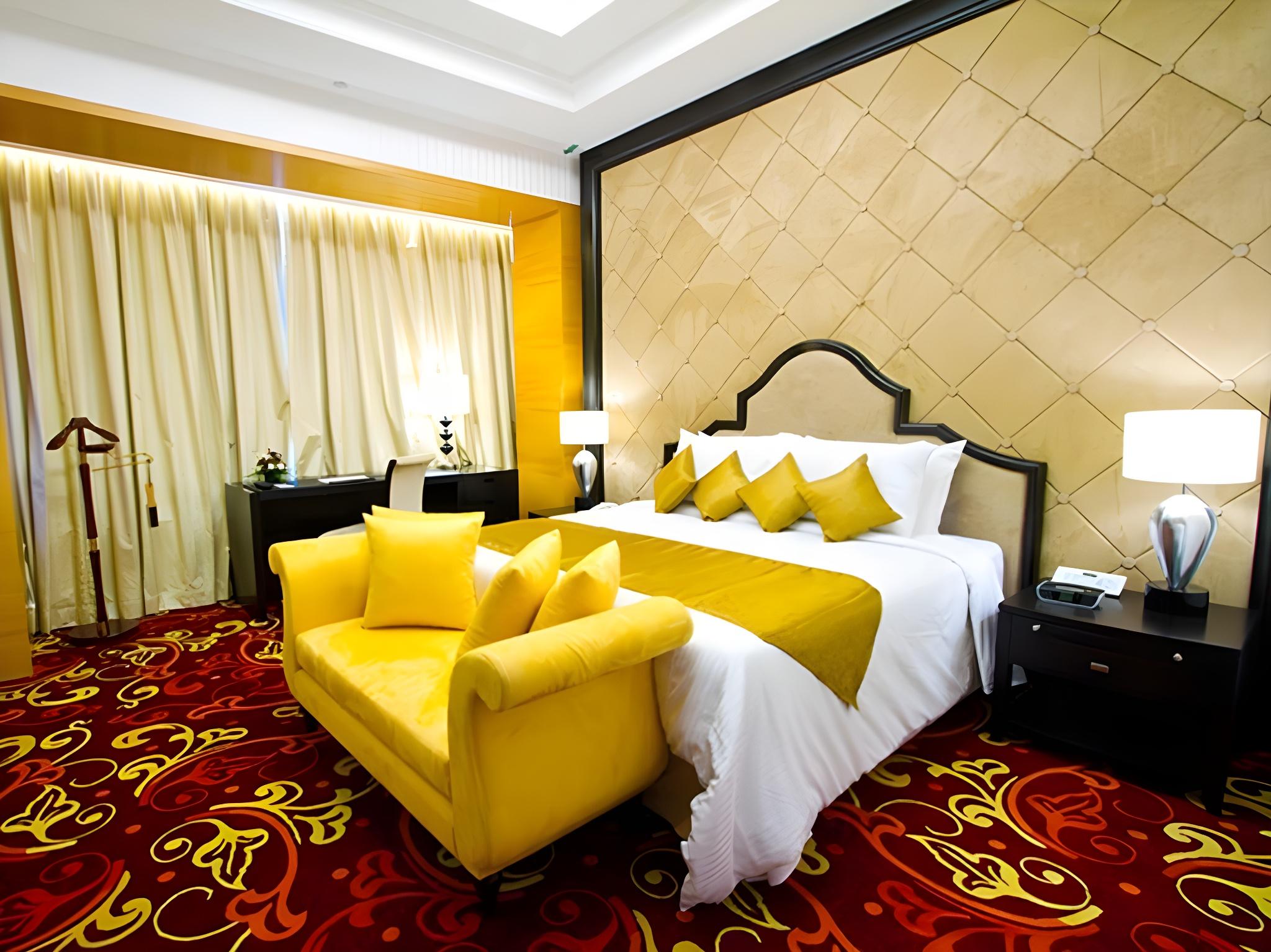 PRESIDENTIAL, SUITE