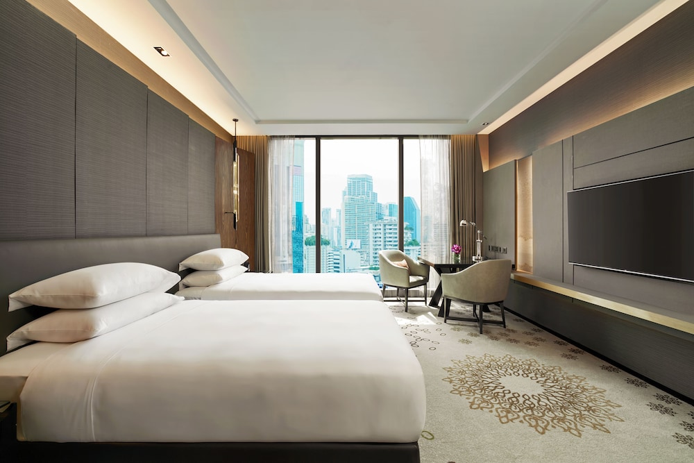Hyatt Regency Bangkok Sukhumvit 23/76
