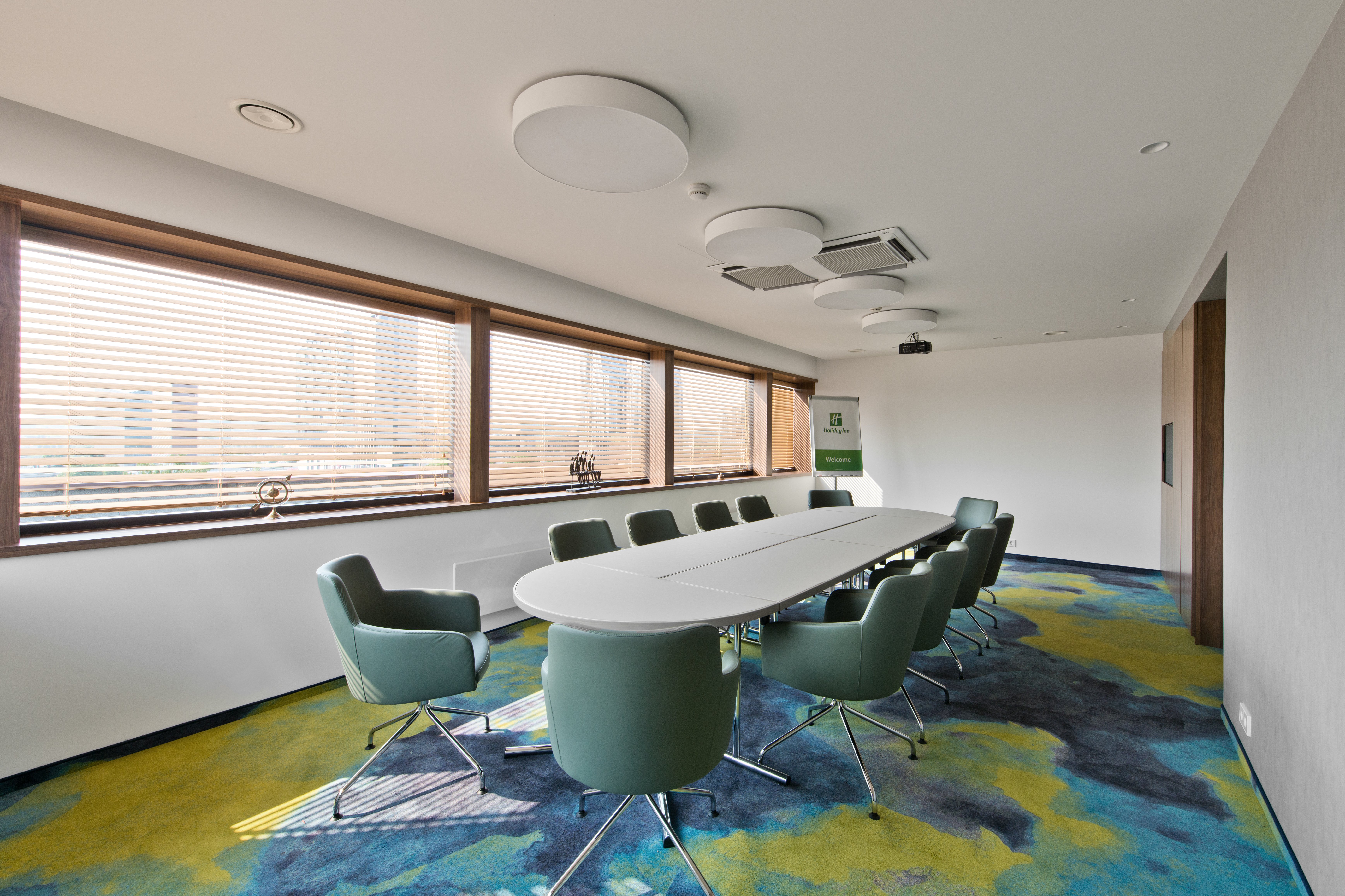 Holiday Inn Vilnius 68/72