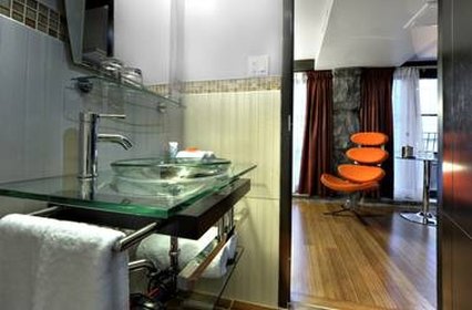 Le Petit Hotel 56/58