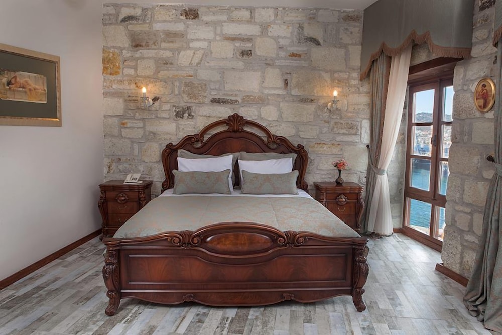 La Petra Hotel 13/40