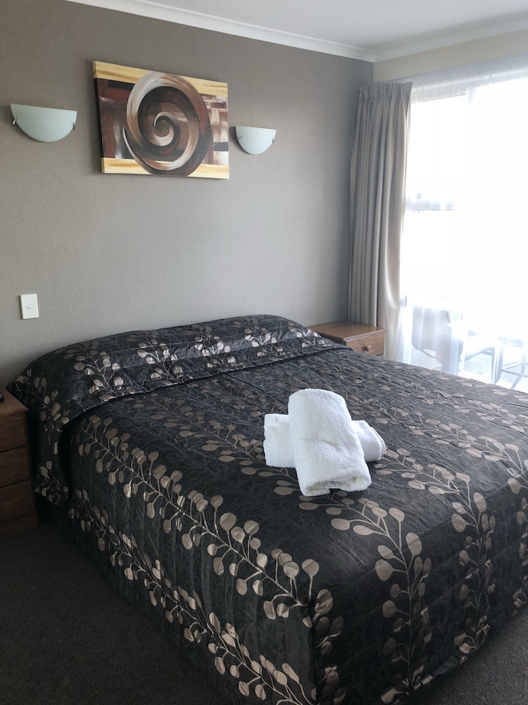 Apartment, 1 King and 1 Single Beds, Hot Tub