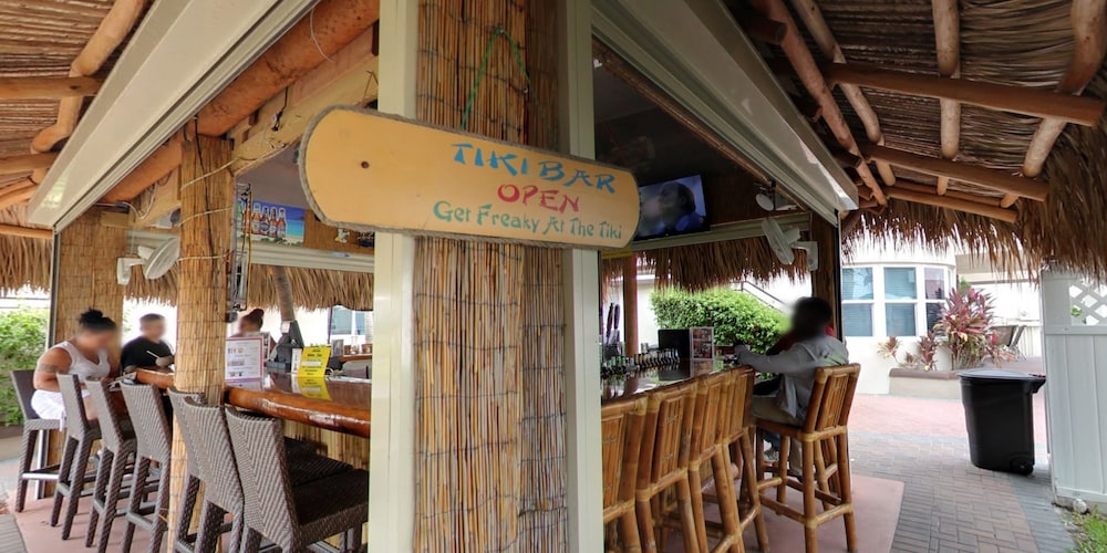 Caribbean Resort by the Ocean 8/50