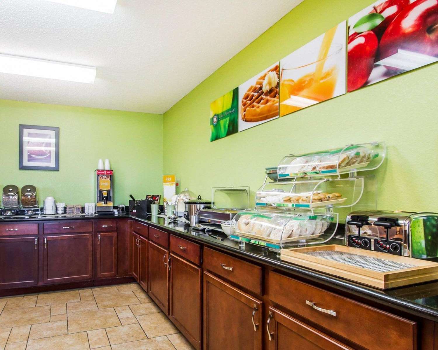 Quality Inn & Suites Ottumwa North 16/16