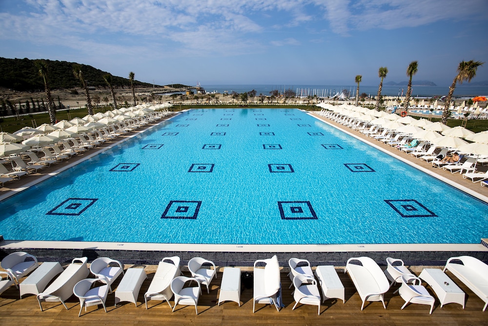 Andriake Beach Club Hotel 15/50