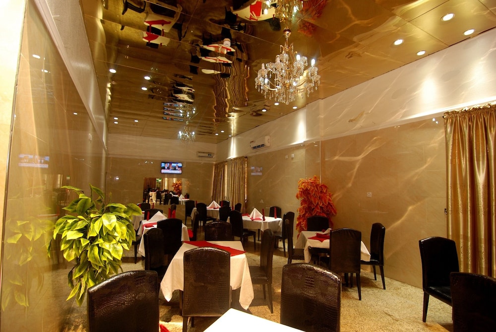 Starview Palace Hotel 36/50