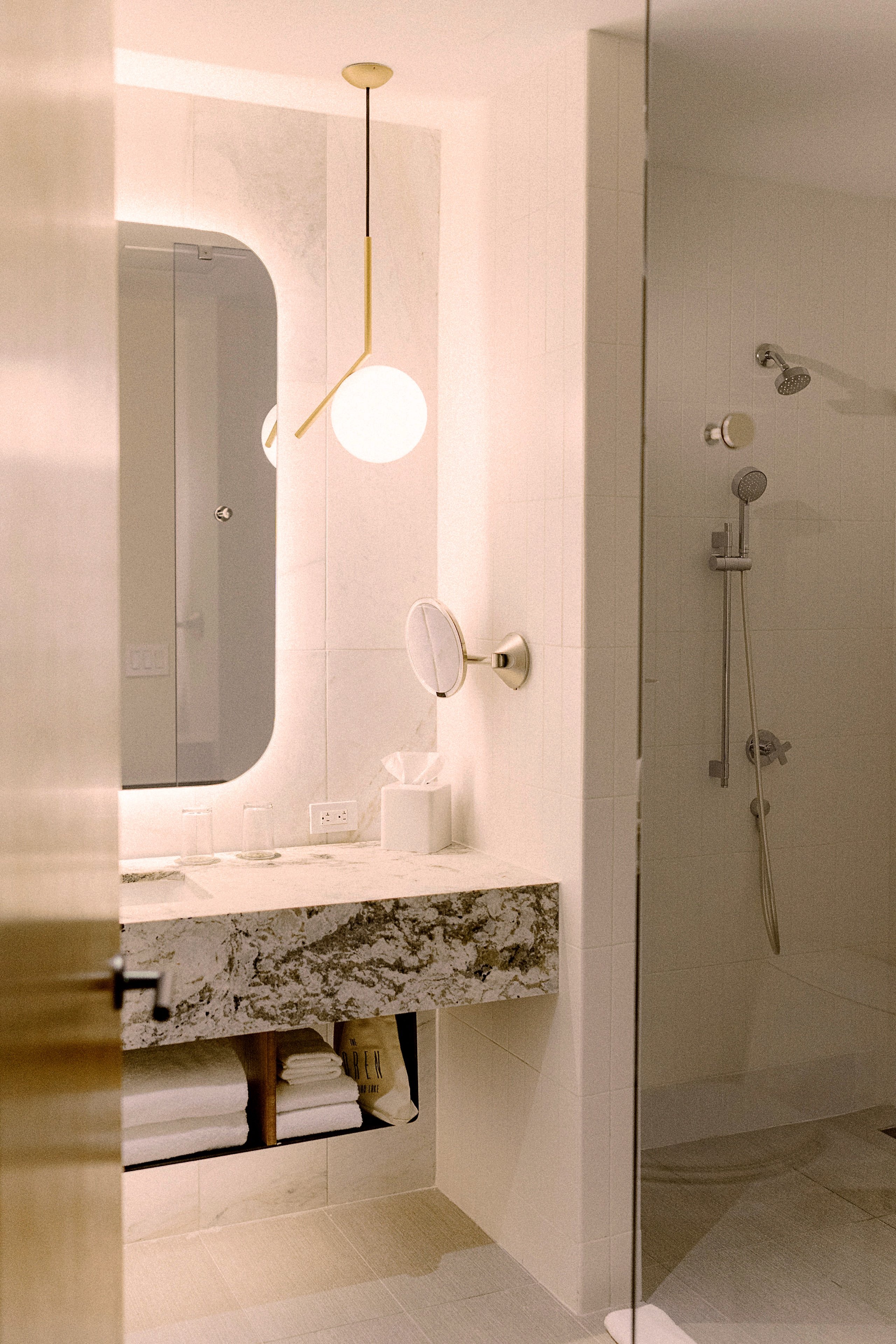 The Loren Hotel Austin, WorldHotels Luxury 56/60