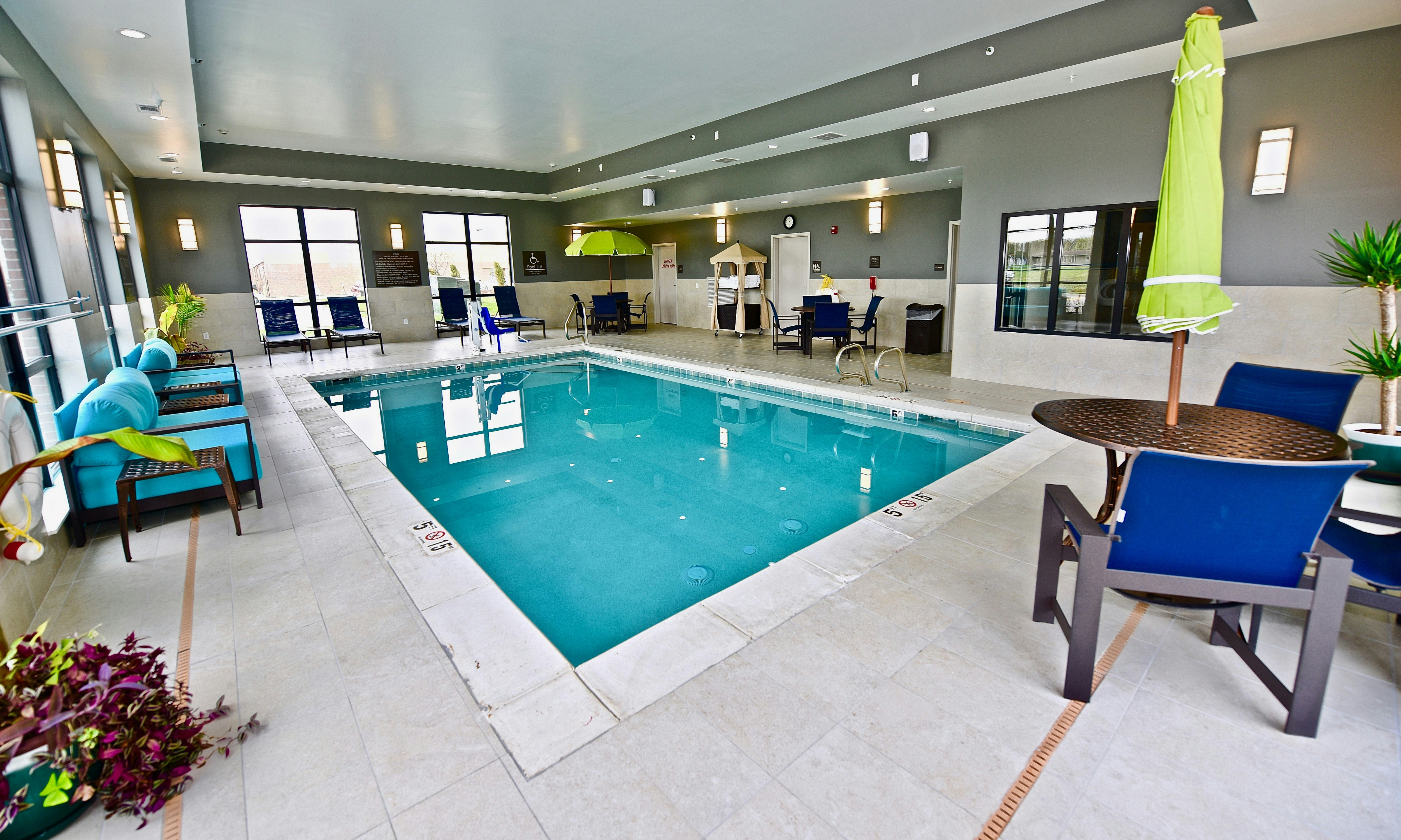 Hampton Inn Kirksville 62/62