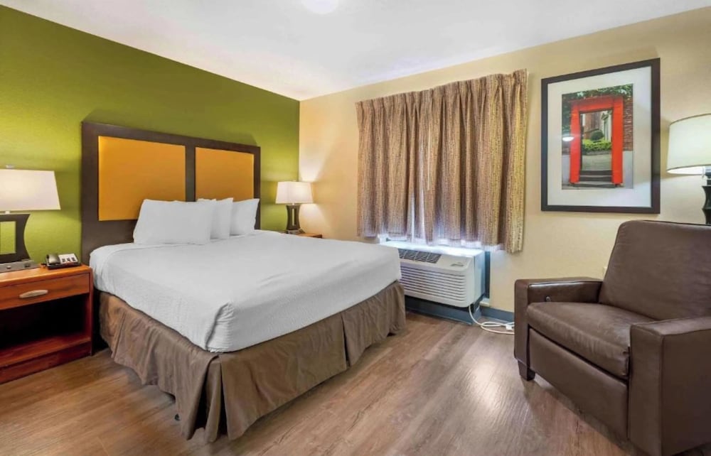 Studio 6 Extended Stay South Bend Mishawaka South IN 21/60