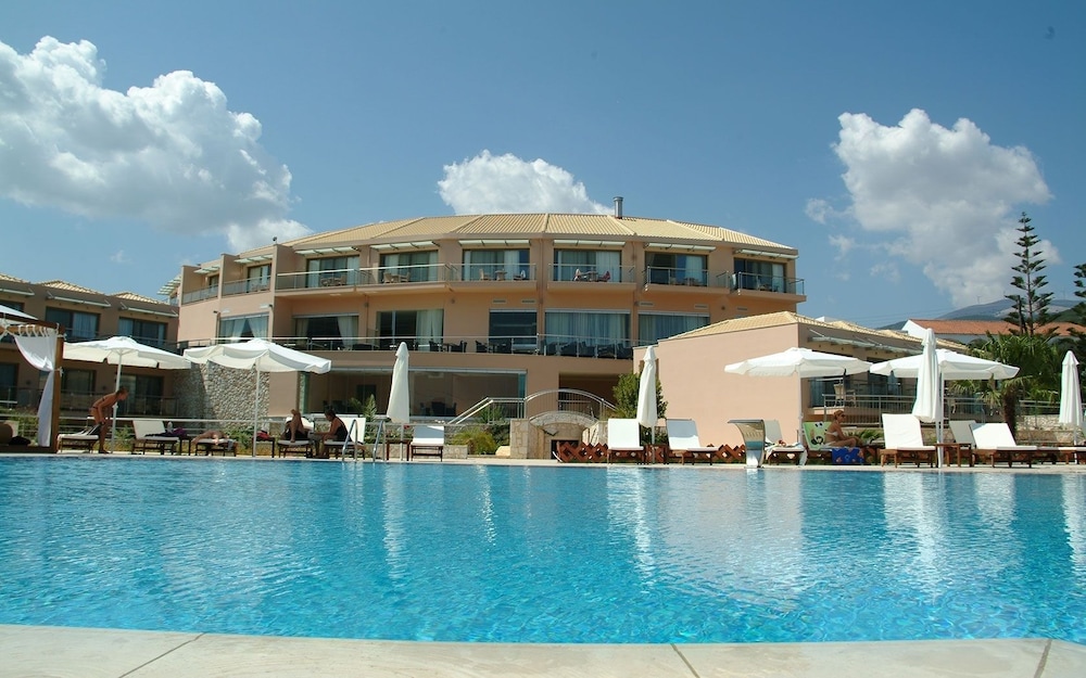 Ionian Emerald Resort photo2
