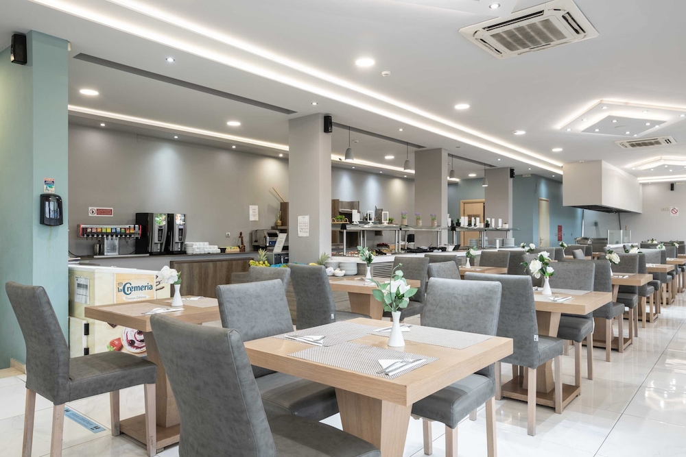 Karras Grande Resort 52/66