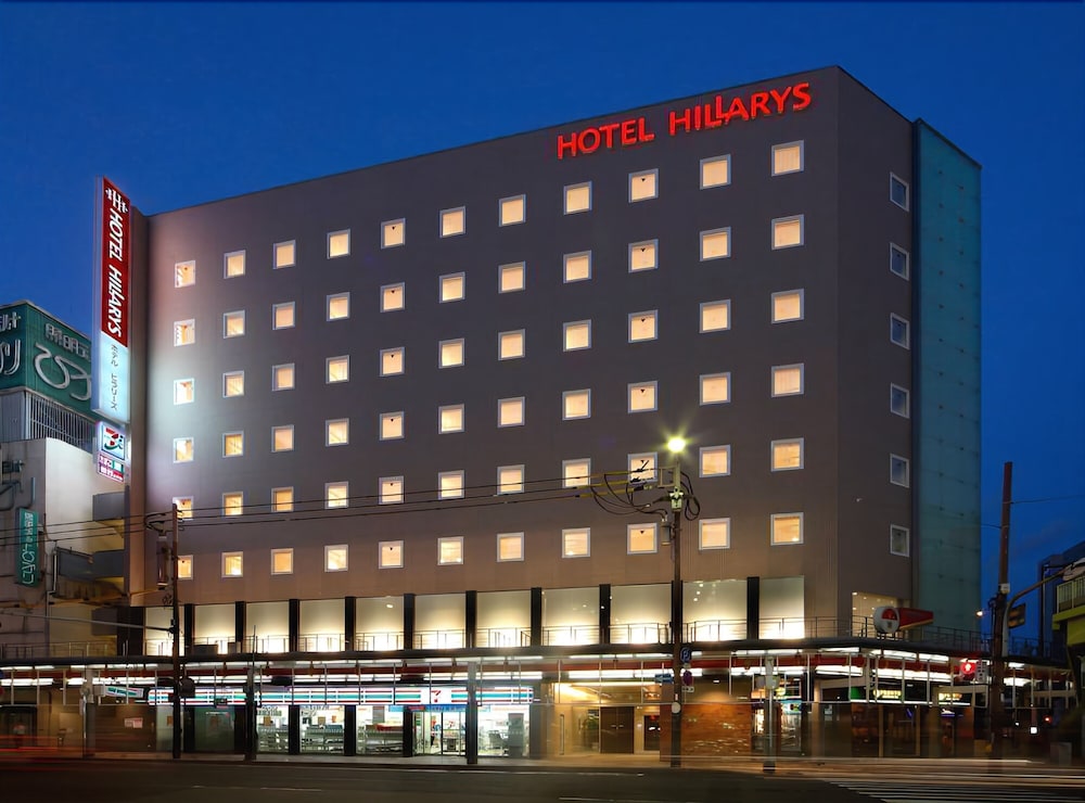 Hillarys Hotel 3/40