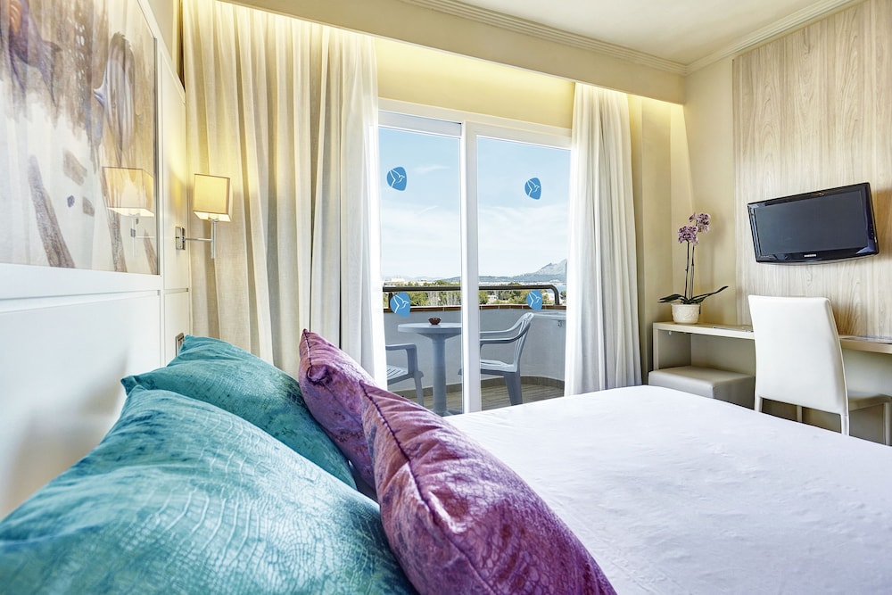 Grupotel Maritimo 8/50
