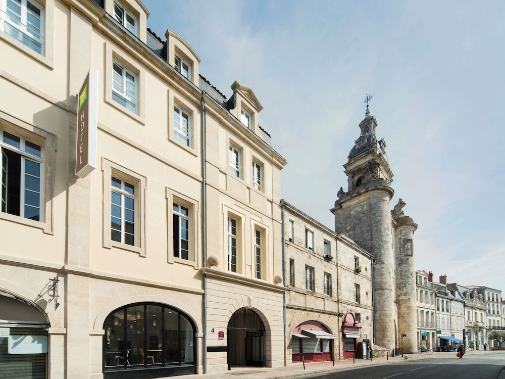 Ibis Styles La Rochelle Centre 43/49