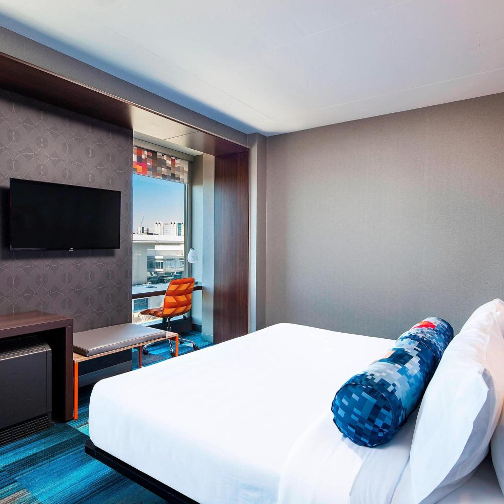Urban, Guest Room, King Bed