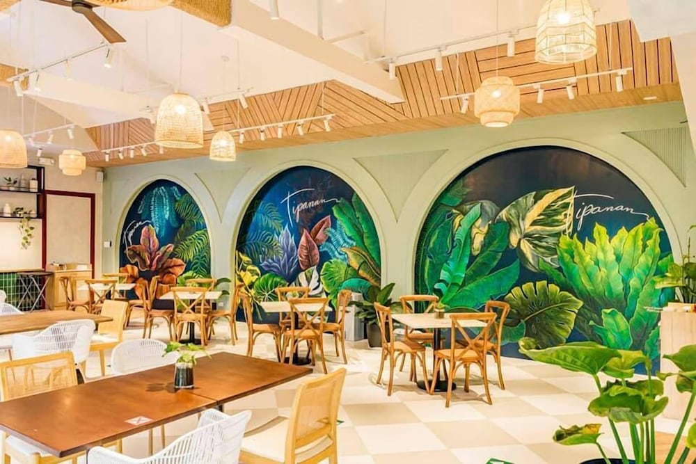 Hortz Hotels and Resorts 9/16