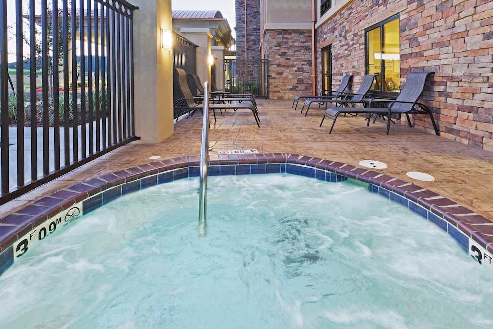 Holiday Inn Express Hotel And Suites Poteau 5/36