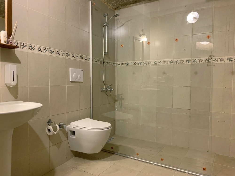 Karadut Cave Hotel 46/50