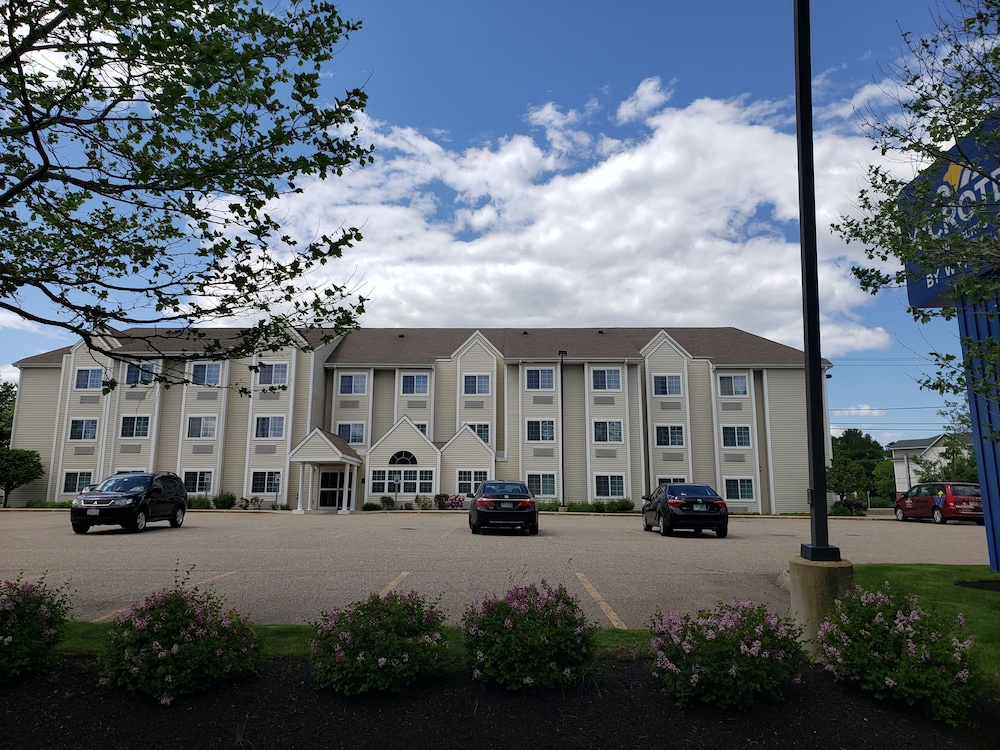 Microtel Inn and Suites Dover 1/36
