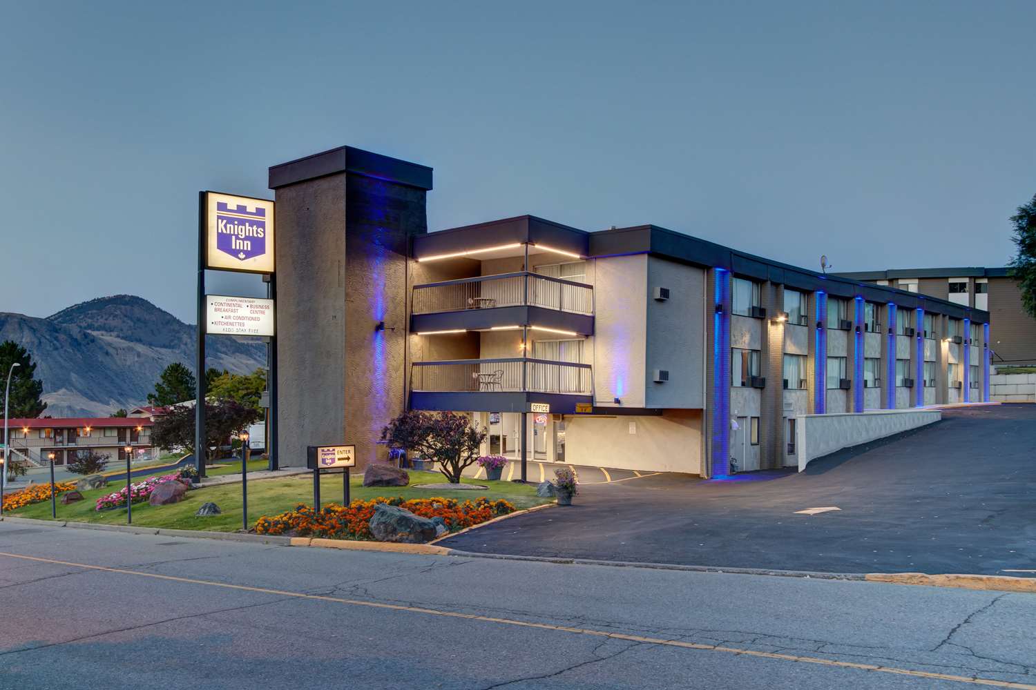 Knights Inn Kamloops 36/45