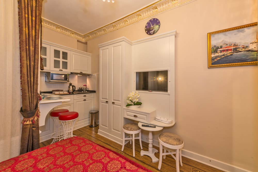 IQ HOUSES APARTMENT 10/44