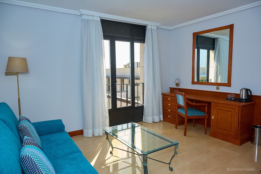 Zentral Center Hotel - Adults Only 27/50
