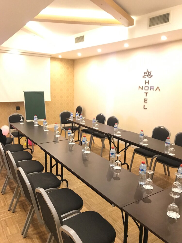 Grand Nora Hotel 36/49