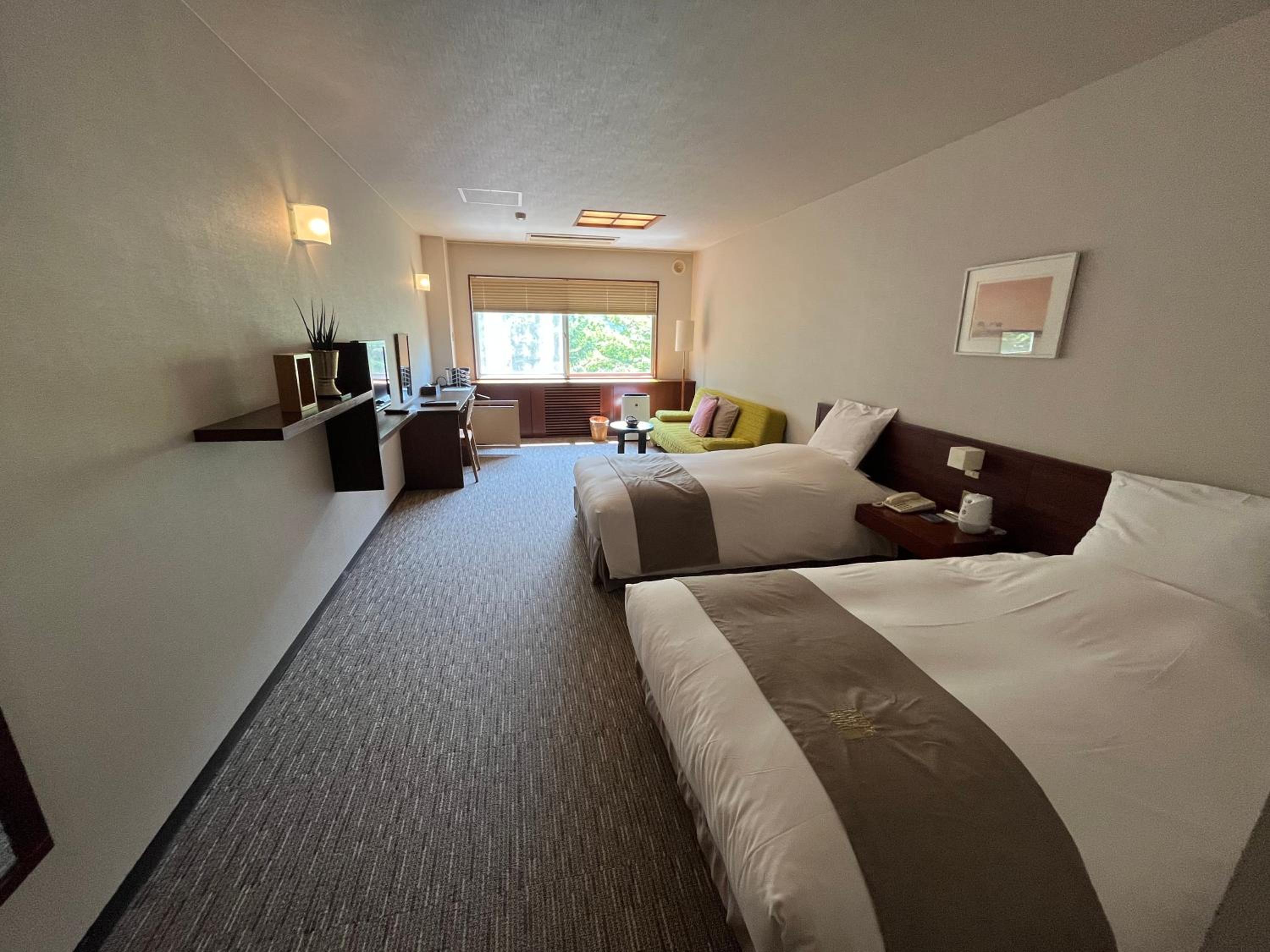 Female Only, Twin Beds