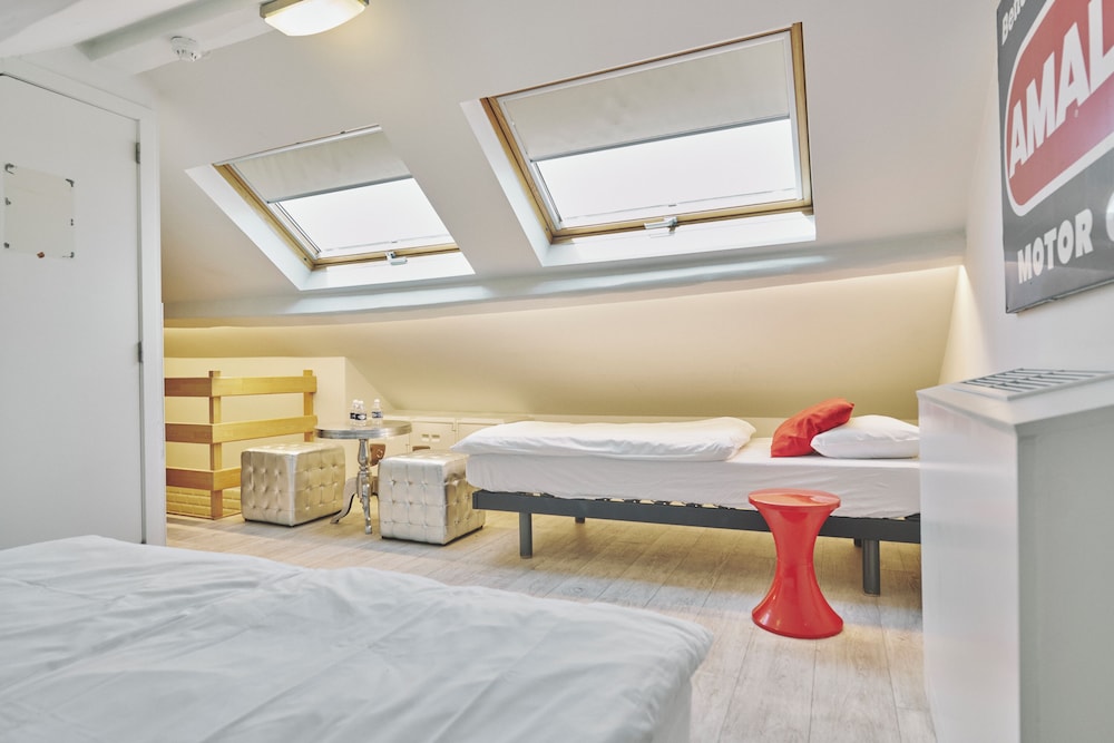 2Go4 Quality Hostel Brussels City Center 19/50