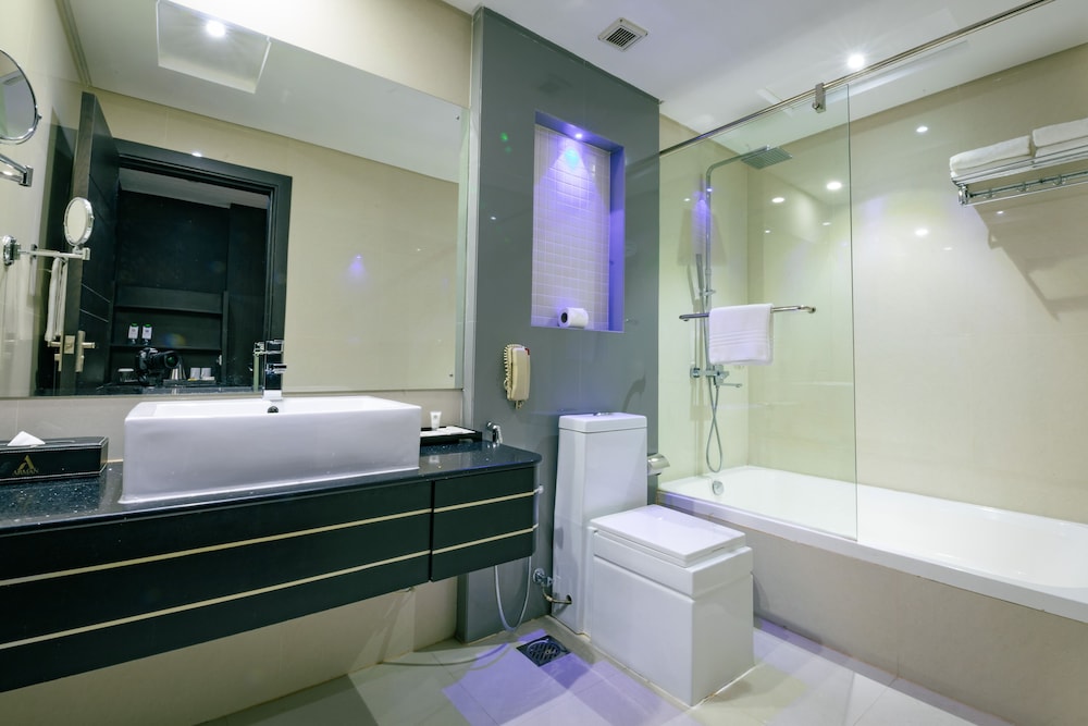 Arman Hotel 46/50