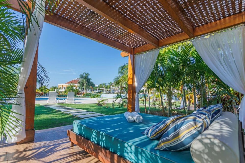 DAJ RESORT AND MARINA 18/49